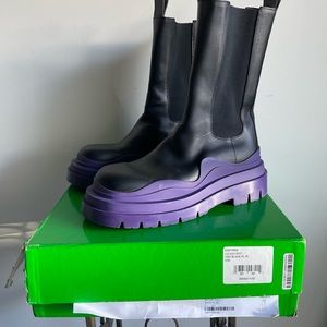 Bottega Veneta Tire Leather Ankle Boots